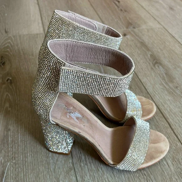 Jeffrey Campbell Silver Sparkly Thick Heel Sandals Size 5.5. - Picture 10 of 12